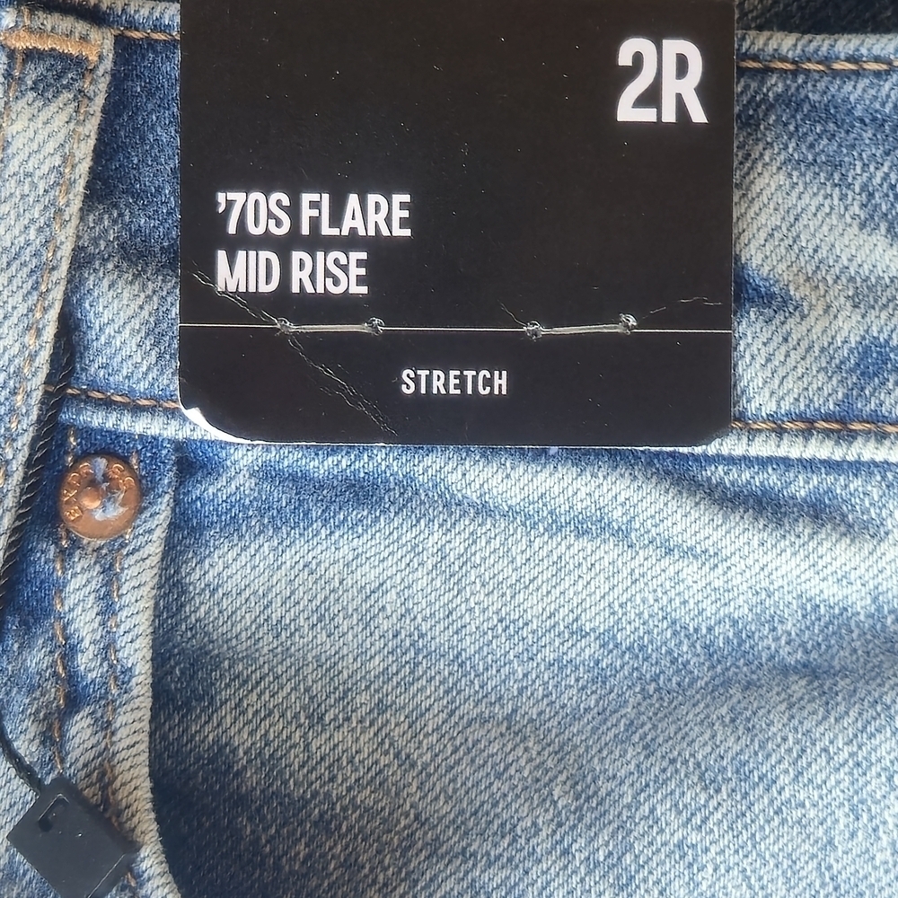 Express 70s Flare Mid Rise Stretch Light Blue Flare Jeans Size 2R - Picture 2 of 11